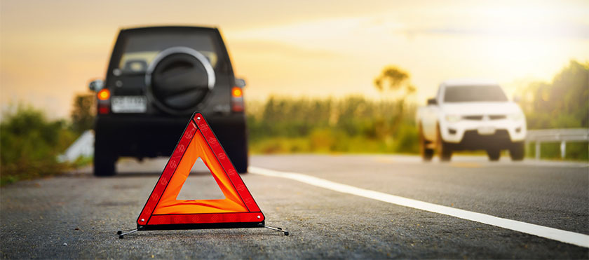 Autopanne mit Pannendreieck