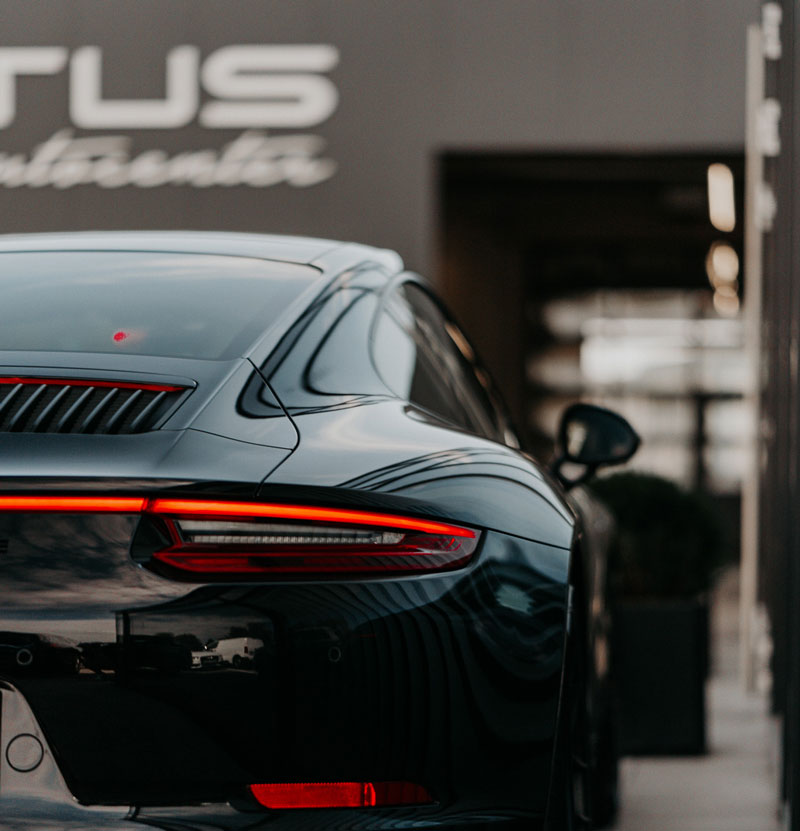 porsche_motus